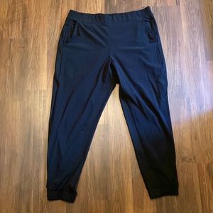 Athleta Brooklyn Jogger, great condition